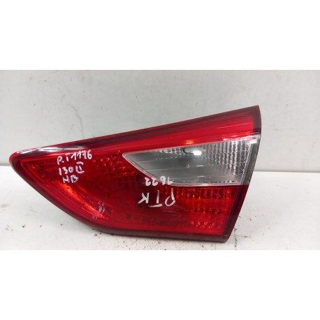 HYUNDAI I30 II HB LAMPA TYŁ PRAWY W KLAPĘ