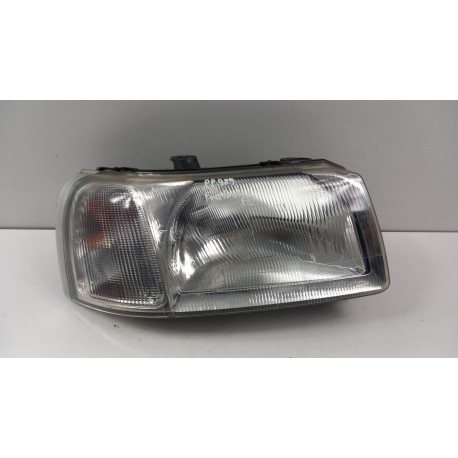 LAND ROVER FREELANDER I LIFT LAMPA PRZÓD PRAWA