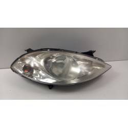 MERCEDES A KLASA W169 LAMPA PRZÓD PRAWA