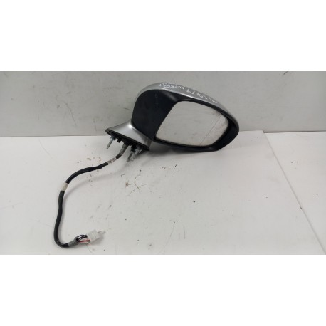 TOYOTA AVENSIS T27 8S6 LUSTERKO PRAWE 7PIN
