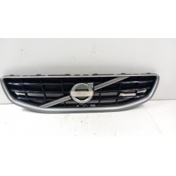 VOLVO V60 D2 ATRAPA GRILL LOGO