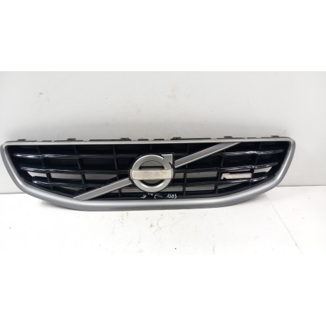 VOLVO V60 D2 ATRAPA GRILL LOGO
