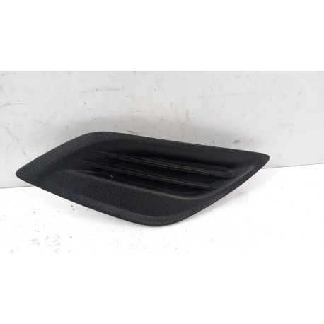 VOLVO V60 D2 KRATKA ZDERZAKA PRZÓD PRAWA 31290980