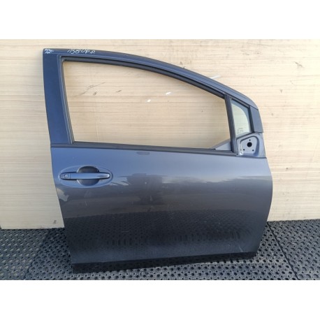 TOYOTA YARIS II 5D DRZWI PRZÓD PRAWY 1G3