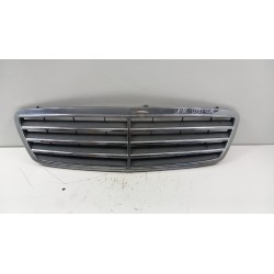 MERCEDES C KLASA W203 LIFT ATRAPA GRILL