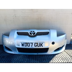 TOYOTA AURIS E15 ZDERZAK PRZÓD HALOGEN 1F7