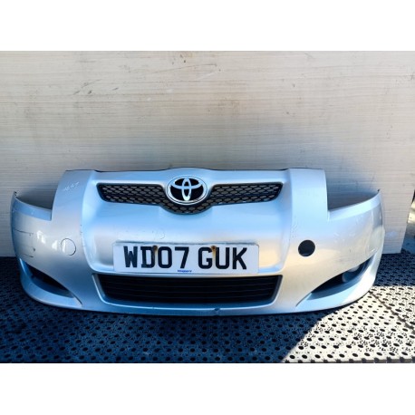 TOYOTA AURIS E15 ZDERZAK PRZÓD HALOGEN 1F7