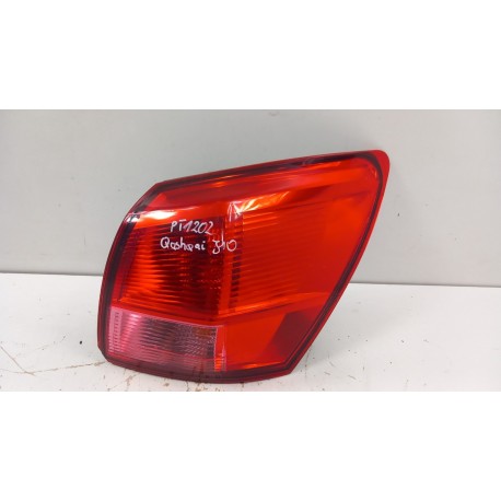 NISSAN QASHQAI J10 LAMPA TYŁ PRAWA