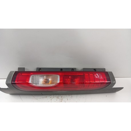 TRAFIC PRIMASTAR II VIVARO A LAMPA TYŁ PRAWA