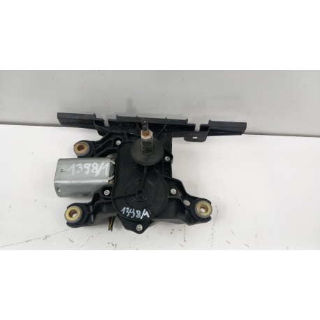 MERCEDES A KLASA W169 SILNIK WYCIERACZKI TYŁ