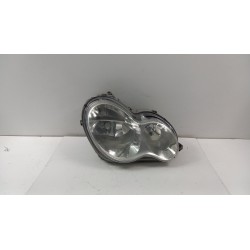 MERCEDES C KLASA W203 LIFT LAMPA PRZÓD PRAWA
