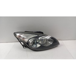 HYUNDAI I30 I LAMPA PRZÓD PRAWA SOCZEWKA