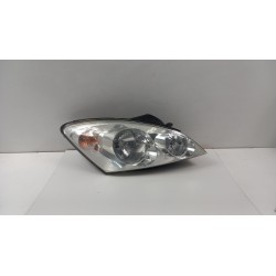 KIA CEED I LAMPA PRZÓD PRAWA