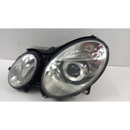 MERCEDES E KLASA W211 LAMPA PRZÓD LEWA EU SOCZEWKA