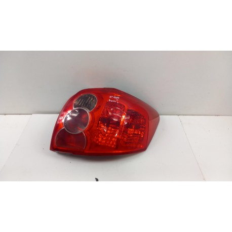 TOYOTA AURIS I LAMPA TYŁ PRAWA