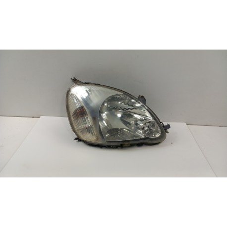 TOYOTA YARIS I LIFT LAMPA PRZÓD PRAWA