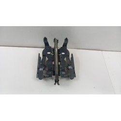 W204 AMG LIFT ZAWIAS MASKI KOMPLET C755