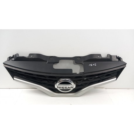 NISSAN NV200 ATRAPA GRILL