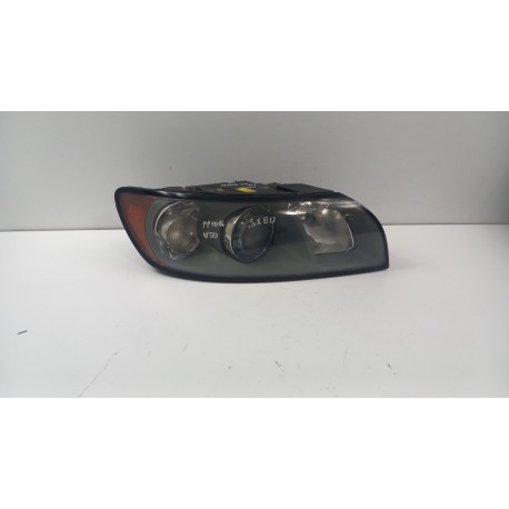 VOLVO V50 S40 LAMPA PRZÓD PRAWA EU XENON