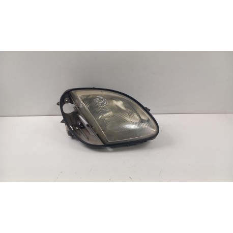 MERCEDES SLK200 R170 COUPE LAMPA PRZÓD PRAWA
