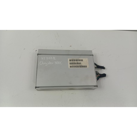CHRYSLER 300C JEEP GRAND CHEROKEE WK WZMACNIACZ AUDIO 05064336AG