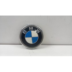 BMW X3 E83 LIFT ZNACZEK LOGO EMBLEMAT KLAPY TYŁ 3401005