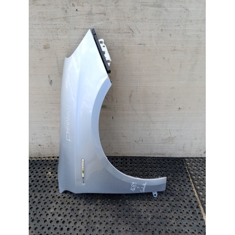 ALFA ROMEO GULIETTA BŁOTNIK PRZÓD PRAWY 620/B