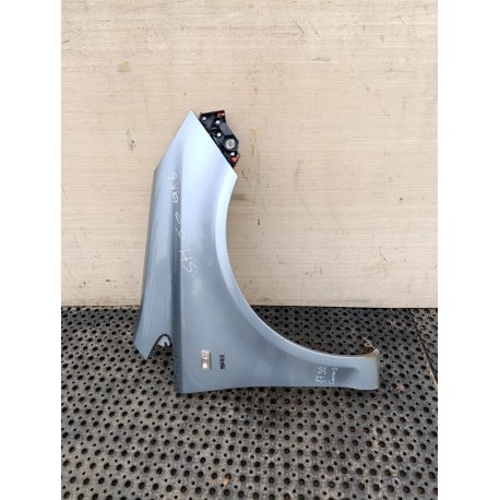 OPEL CORSA D LIFT BŁOTNIK PRZÓD PRAWY Z179