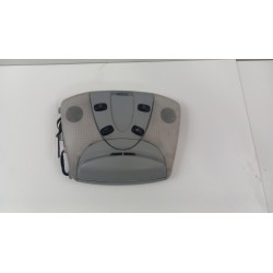 MERCEDES VIANO W639 LAMPKA OSWIETLENIE KABINY A6398200501