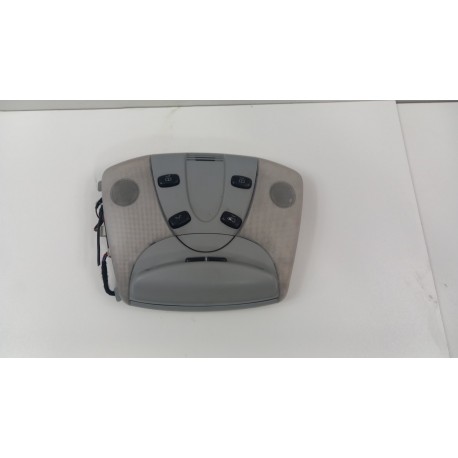 MERCEDES VIANO W639 LAMPKA OSWIETLENIE KABINY A6398200501