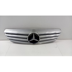 MERCEDES CLK W209 COUPE ATRAPA GRILL C744