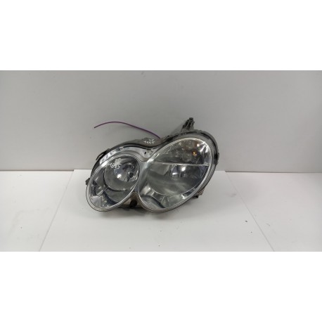 MERCEDES CLK W209 LIFT COUPE LAMPA PRZÓD LEWA