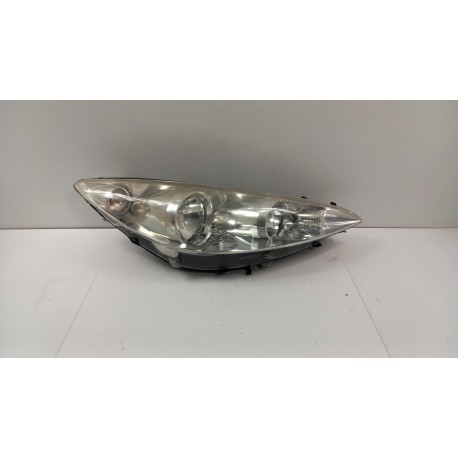 PEUGEOT 308 T7 HB 5D LAMPA PRZÓD PRAWA