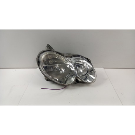 MERCEDES CLK W209 LIFT COUPE LAMPA PRZÓD PRAWA