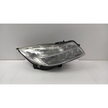 OPEL INSIGNIA A LAMPA PRZÓD PRAWA