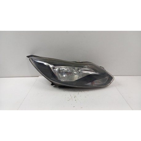 FORD FOCUS Mk3 LAMPA PRZÓD PRAWA