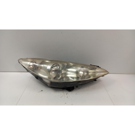 PEUGEOT 308 T7 LAMPA PRZÓD PRAWA