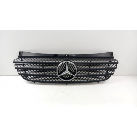 MERCEDES VITO W639 ATRAPA GRILL 9744