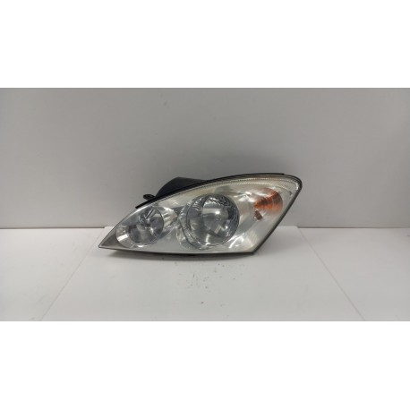 KIA CEED I HB LAMPA PRZÓD LEWA