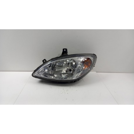 MERCEDES VIANO W639 LAMPA PRZÓD LEWA