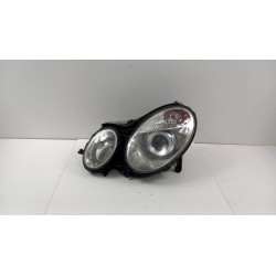 MERCEDES E KLASA W211 LAMPA PRZÓD LEWA SOCZEWKA EU