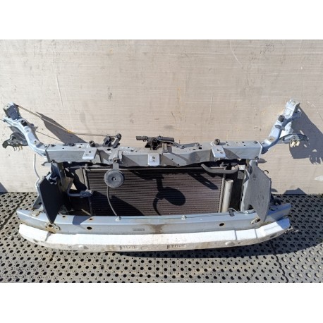 TOYOTA AURIS E15 1.4B PAS PRZEDNI KOMPLET MANUAL 8S1