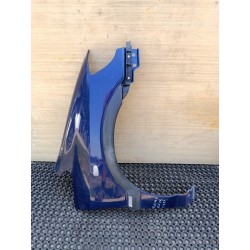 OPEL ZAFIRA A BŁOTNIK PRZÓD PRAWY Z21B