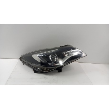 OPEL INSIGNIA A LIFT LAMPA PRZÓD PRAWA