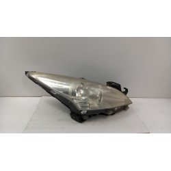 PEUGEOT 3008 I LAMPA PRZÓD PRAWA