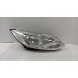 FORD FOCUS MK3 LAMPA PRZÓD PRAWA