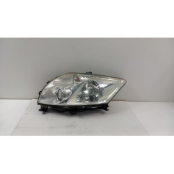 TOYOTA AURIS E15 LAMPA PRZÓD LEWA SOCZEWKA