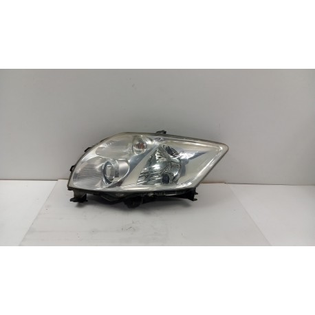 TOYOTA AURIS E15 LAMPA PRZÓD LEWA SOCZEWKA