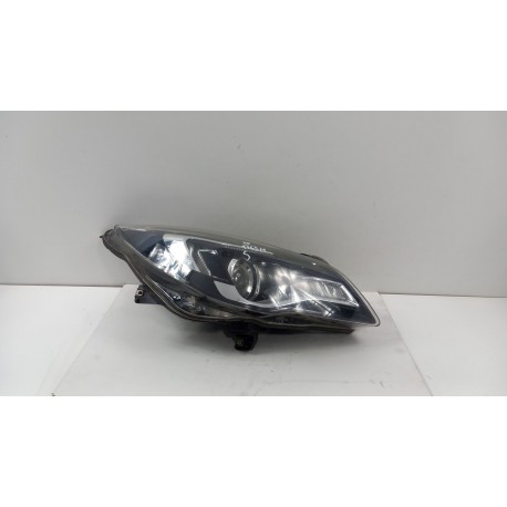 OPEL INSIGNIA A LIFT LAMPA PRZÓD PRAWA SOCZEWKA
