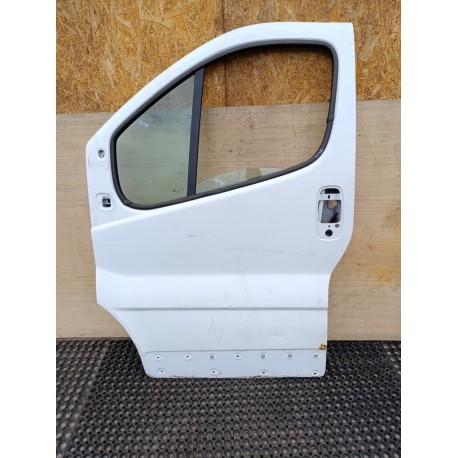 NISSAN PRIMASTAR I LIFT BUS 3D DRZWI PRZÓD LEWY BIAŁY